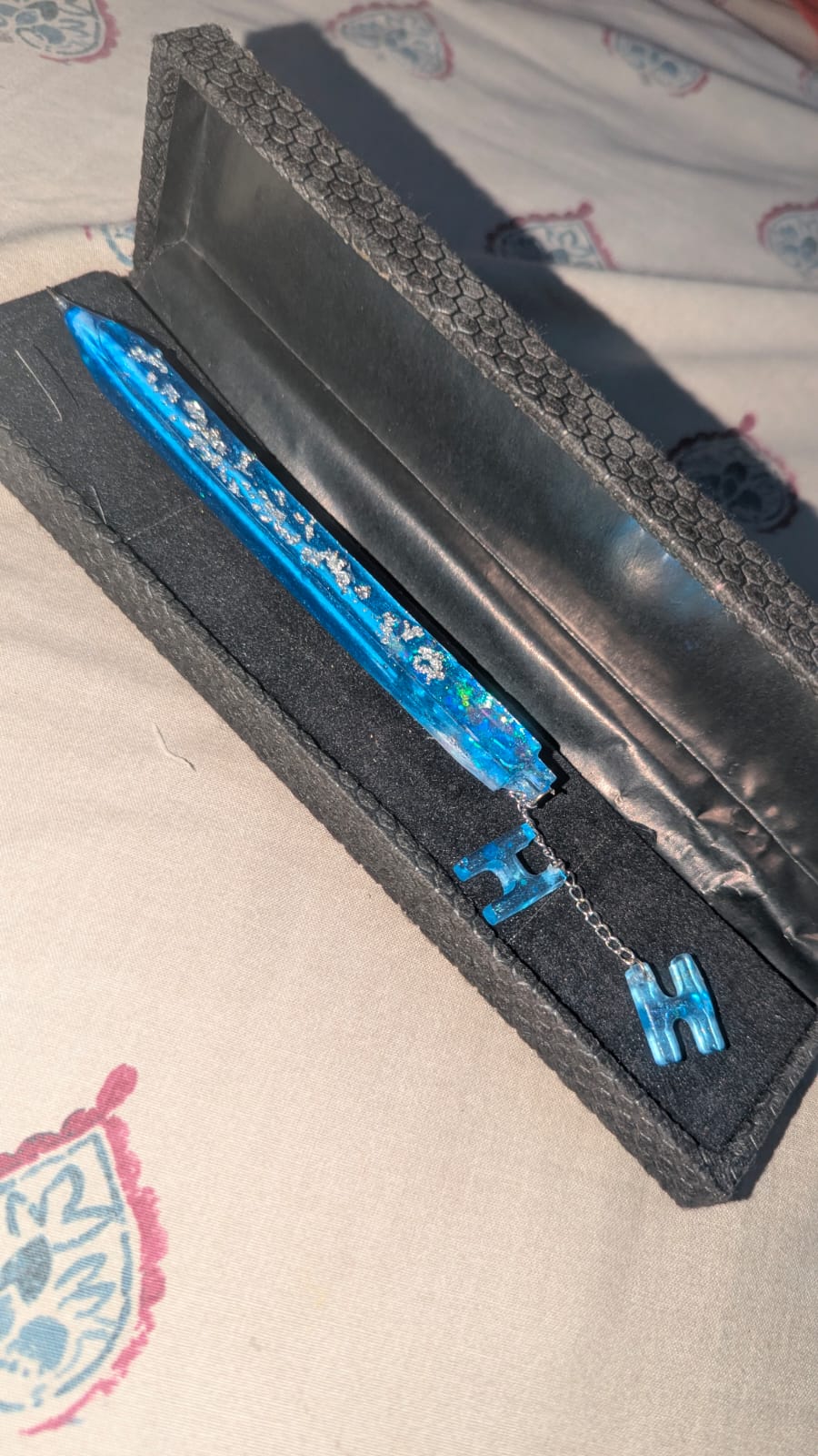 Customize resin pen